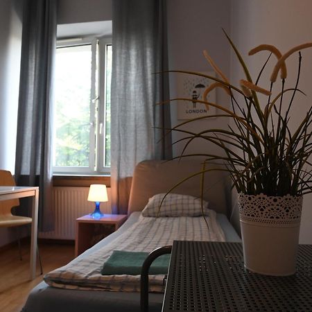 Pepe Hostel Warsaw Exterior photo