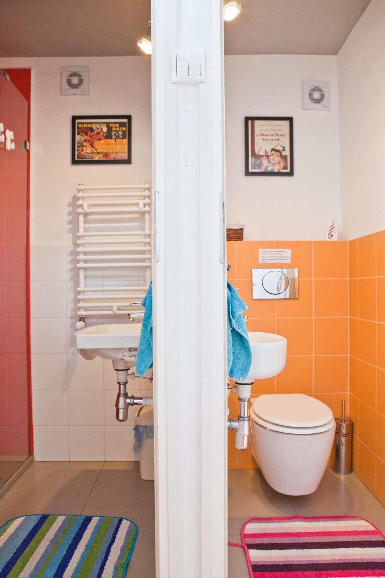 Pepe Hostel Warsaw Exterior photo